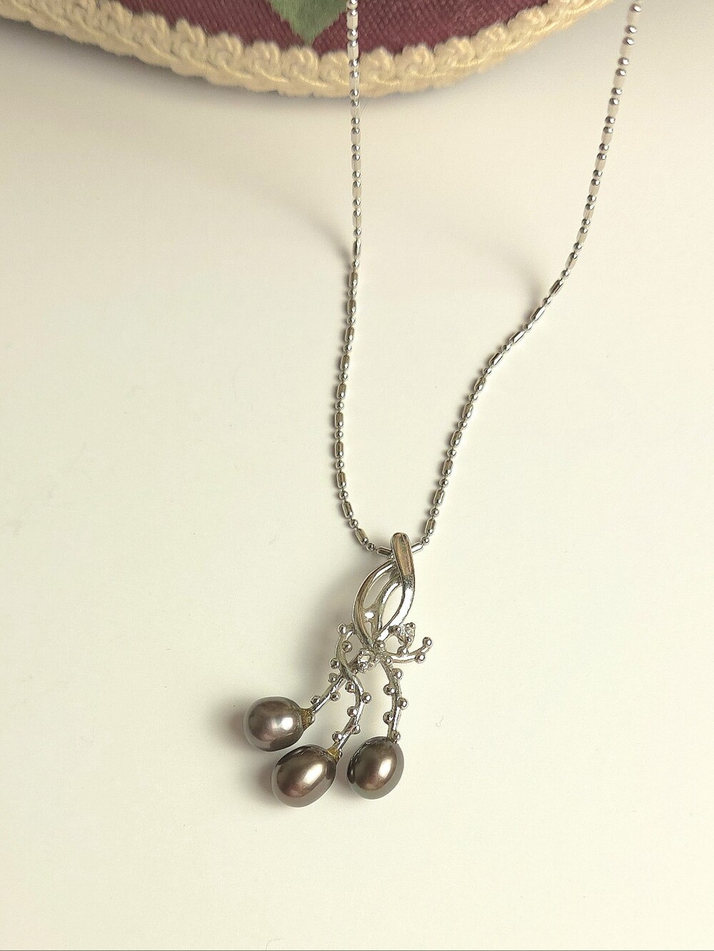 18K White Gold Plated Genuine Brown Pearl & Crystal Pendant Necklace Marked 750 - Picture 4 of 12
